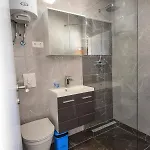 Apartman Por *