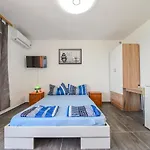 Por